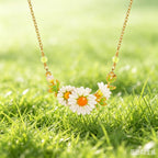 Sunny Daisy Bloom Necklace