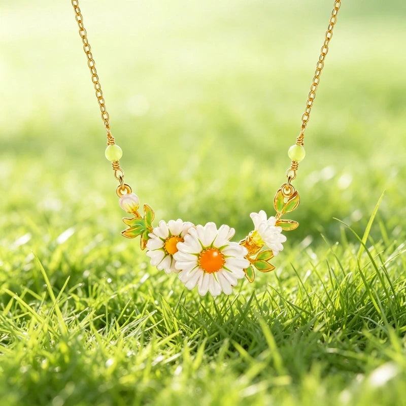 Enamel Daisy Flower Leaf Necklace - Embrace Constant Warmth