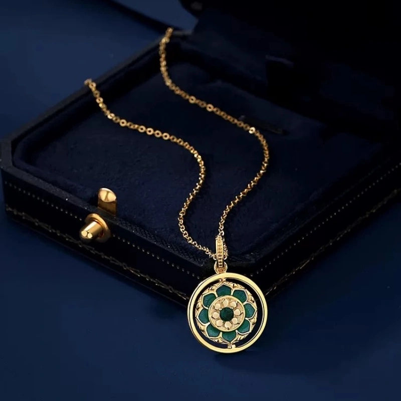 Vintage Green Lotus  Nacklace
