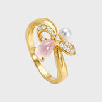 Bague en Cristal de Quartz Rose Naturel Nœud Papillon et Perle - L'amour de soi avant tout, la fortune suit
