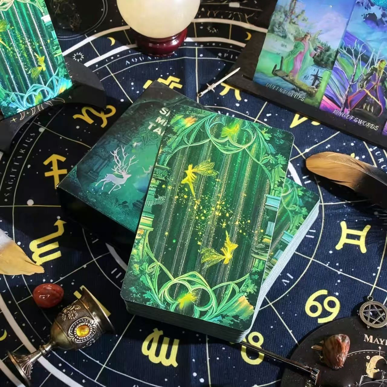 Shuttle Mirror Tarot Deck