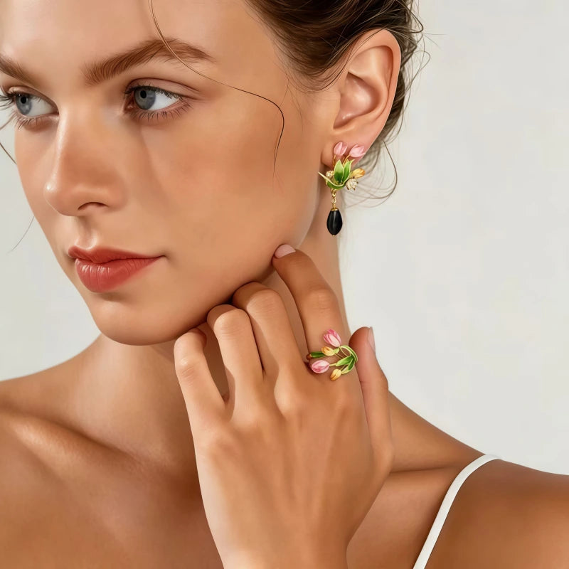 Tulip Fortune Faith Ring – Wear Love, Bloom Luck