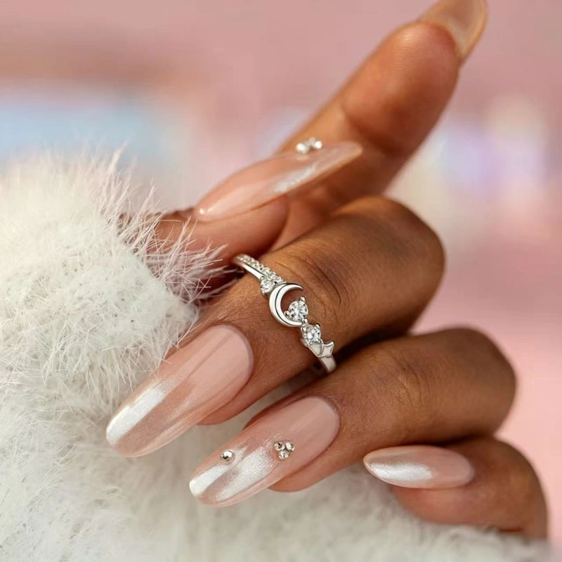Bague Étoile Lune – Portez Votre Fortune Sous le Ciel