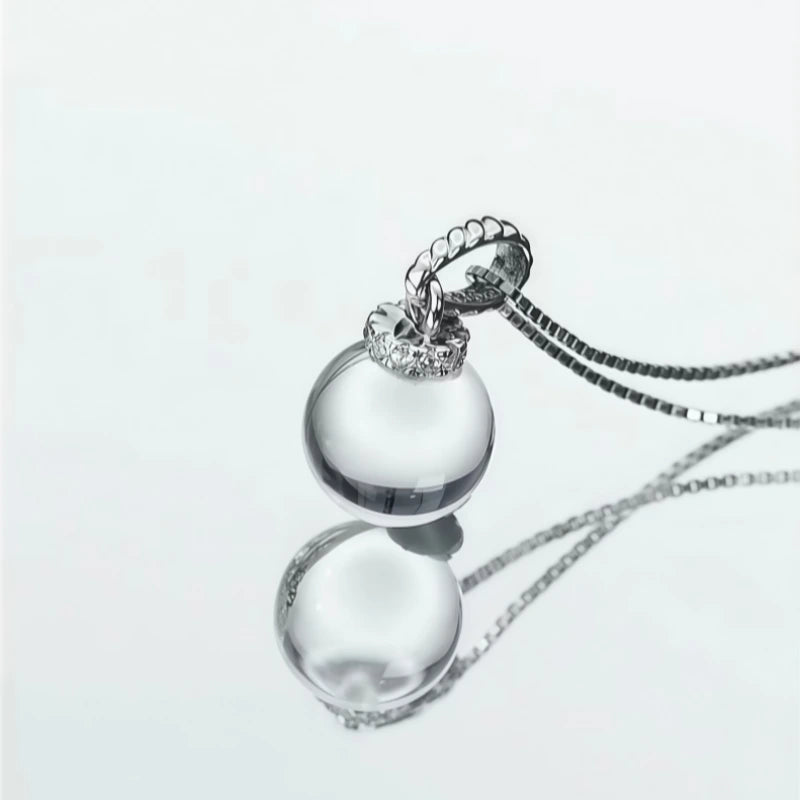 Natural White Crystal Necklace, Elegant and Luxurious Women's Collarbone Chain