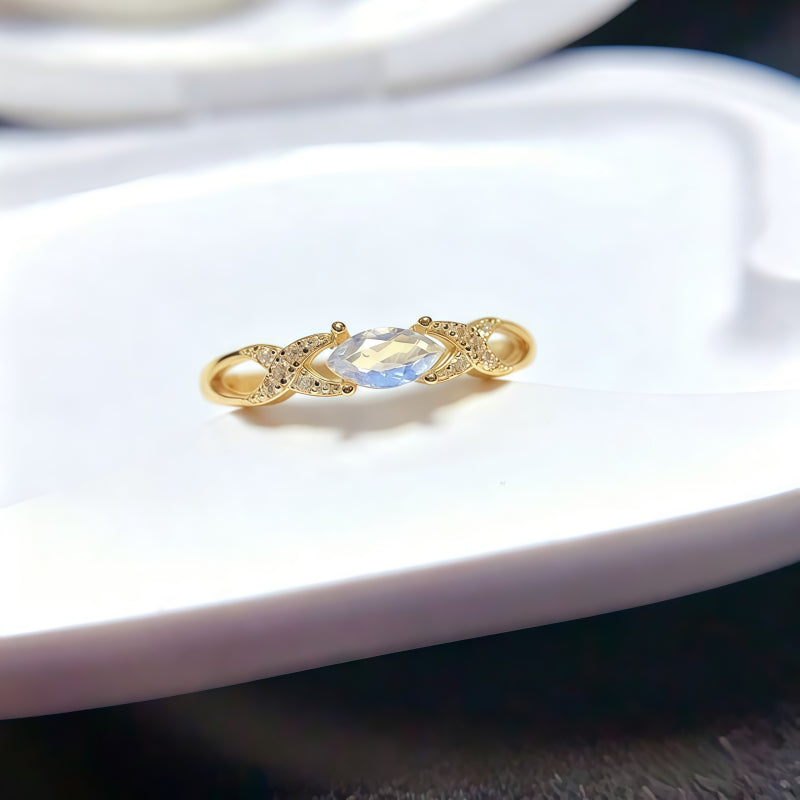Natiural Aquamarine Intersection Ring - Clarity & Positive Flow