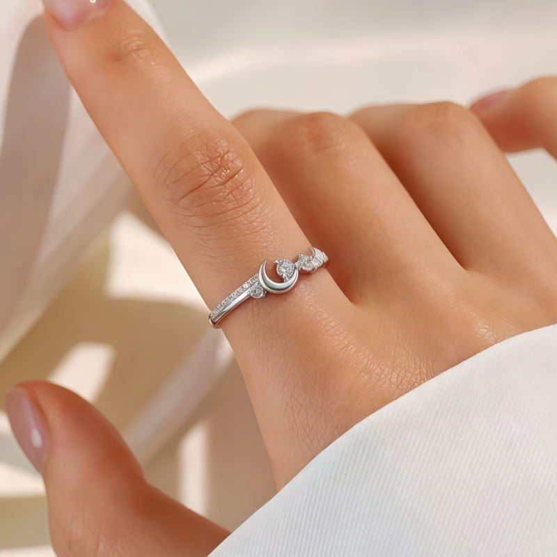 Bague ouverte Étoile et Lune – Portez votre fortune sous le ciel