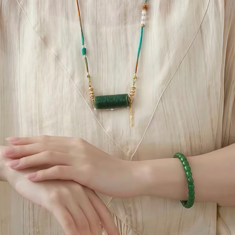 Bracelet Noble Cheval en Jade de Hetian