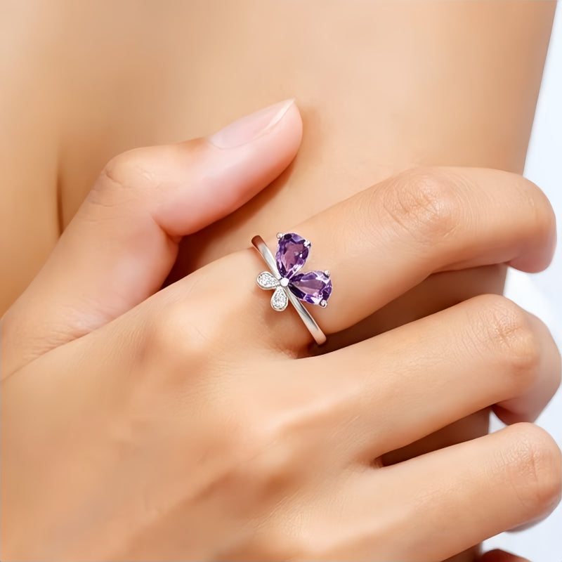 Bague papillon en améthyste naturelle – Ancrez votre énergie, ouvrez-vous à la chance