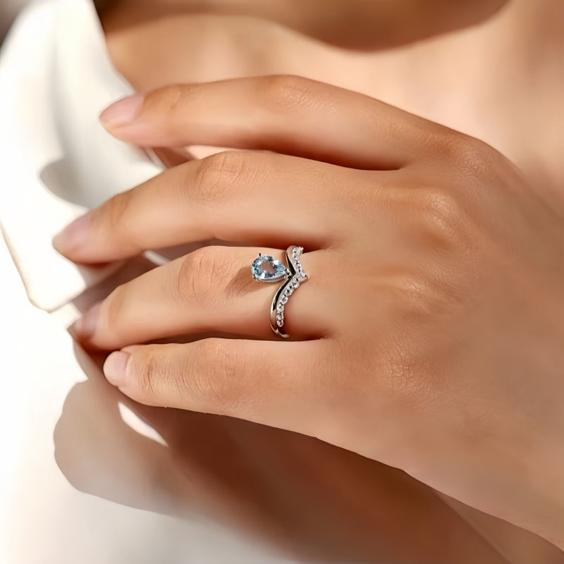 Bague Goutte d'Eau en Aigue-marine – Éloquence et Popularité Accrues