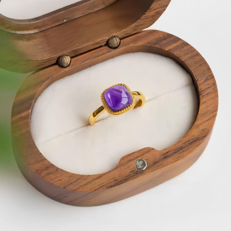 Bague ajustable en améthyste porte-bonheur