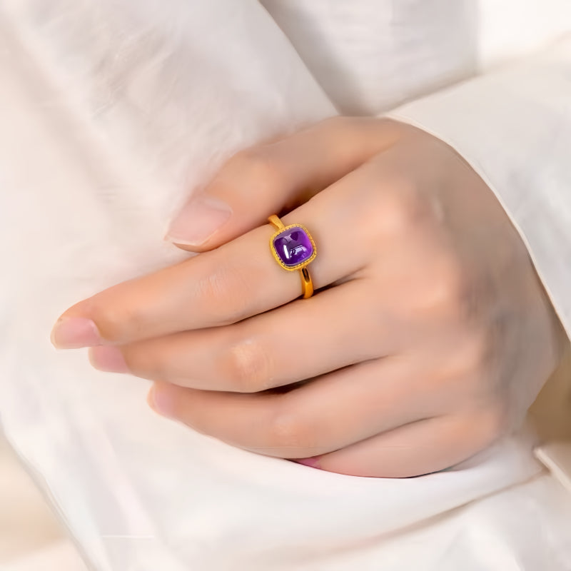 Bague ajustable en améthyste porte-bonheur