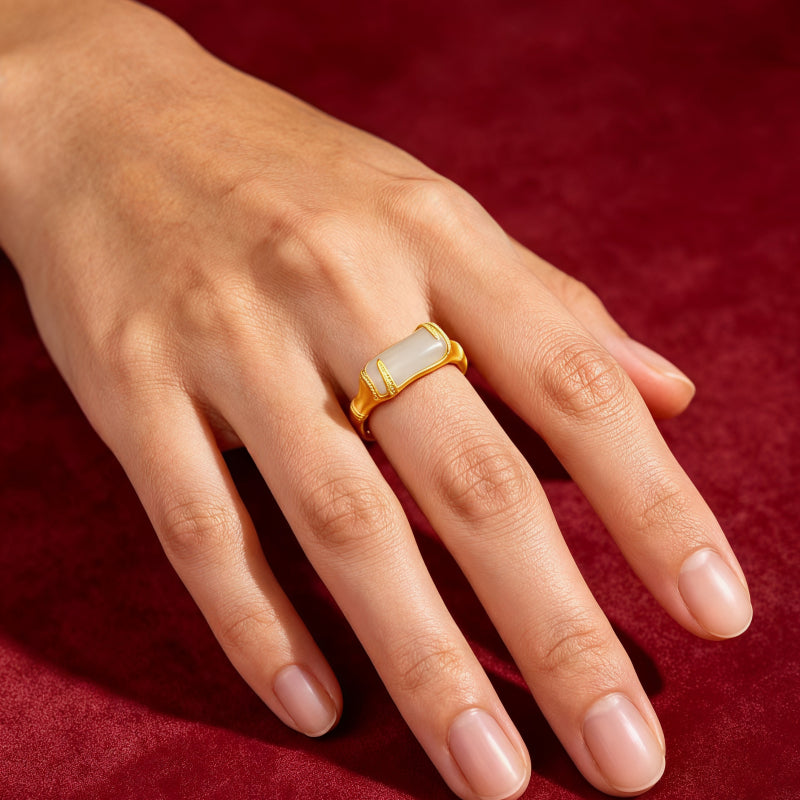 Bague Vintage en Bambou et Jade Hetian « Bénédiction » – Portez la Sérénité, Emportez la Chance