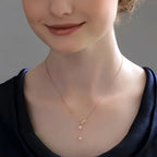 Collier en cristal de quartz clair Pendentif facetté irrégulier
