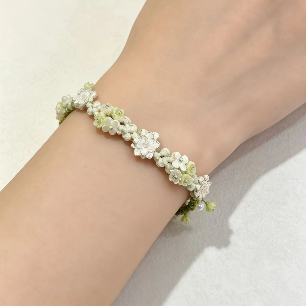 Collier à ajustement facile en quartz clair - Pureté intérieure et expression claire