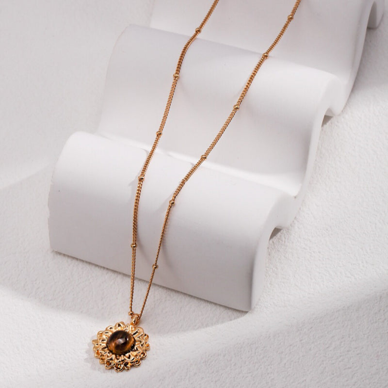 Collier en pierre naturelle Œil de Tigre — Cadeau Déesse Pétale pour Meilleure Amie
