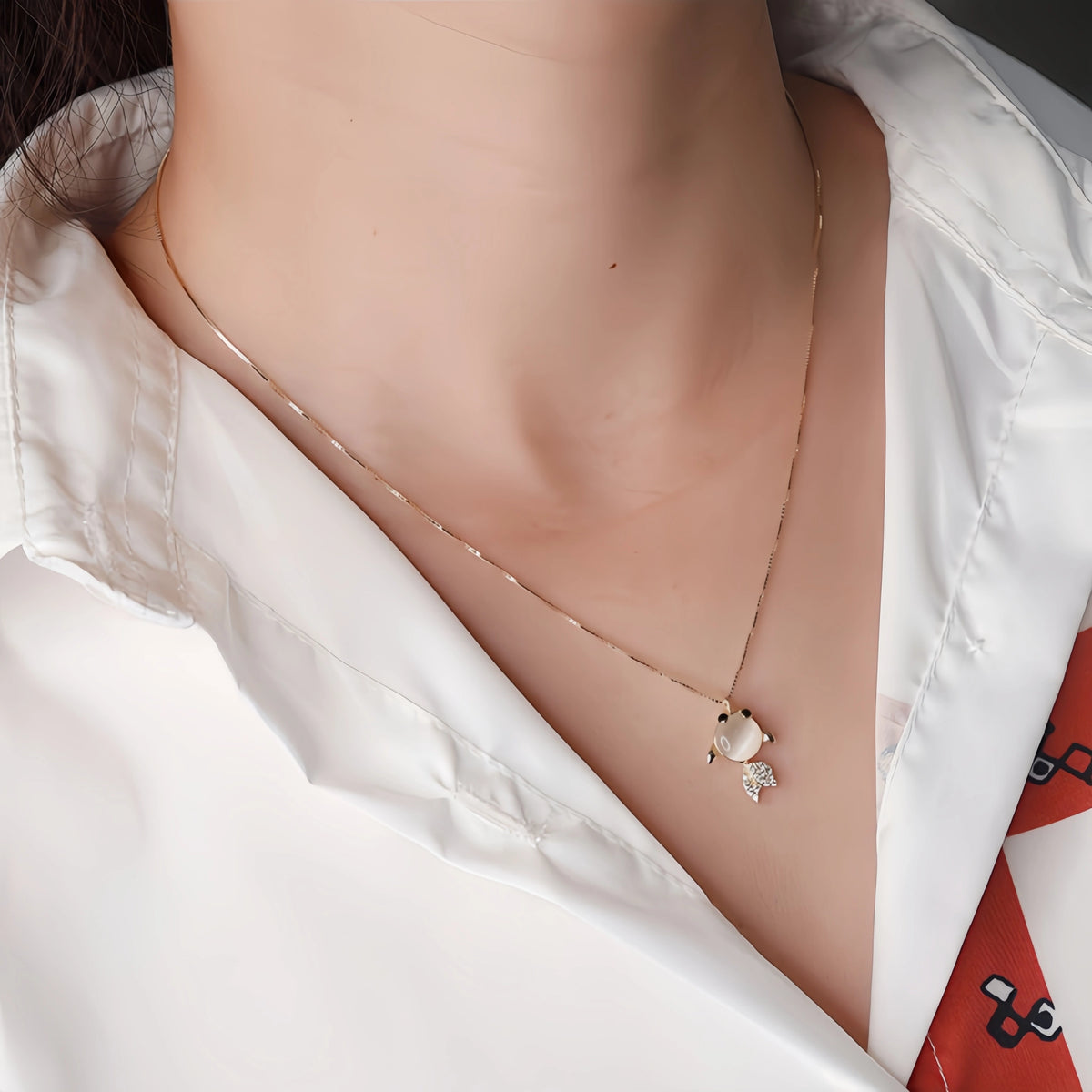 Pendentif Trèfle à quatre feuilles bleu en cristal naturel – Cadeau porte-bonheur pour elle / Maman
