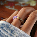 Bague Clam&Lucky en améthyste naturelle et bois d'agar