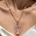Renard à neuf queues en quartz rose – Charme et protection spirituelle