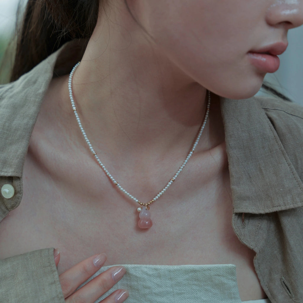 Collier à ajustement facile en quartz clair - Pureté intérieure et expression claire