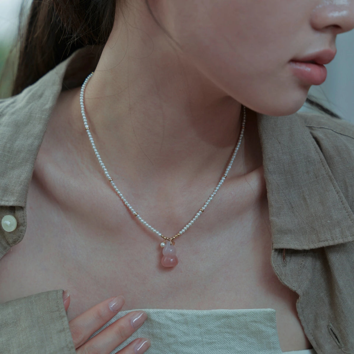 Collier à ajustement facile en quartz clair - Pureté intérieure et expression claire