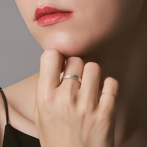 Bague en améthyste naturelle irrégulière – Calme l'esprit, approfondit l'intuition, attire la paix