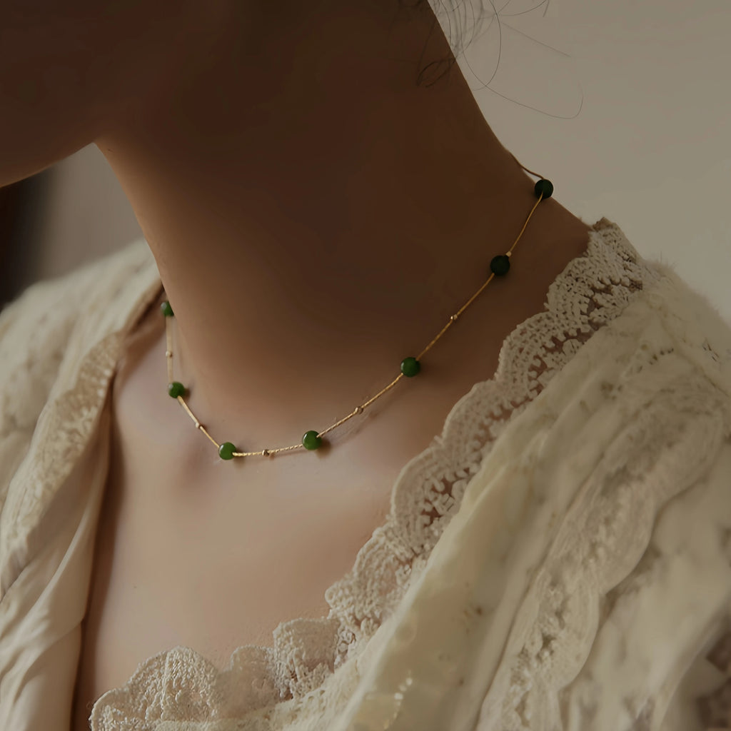 Collier à ajustement facile en quartz clair - Pureté intérieure et expression claire