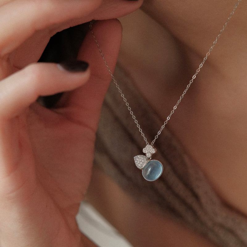 Natural Aquamarine Gourd Pendant Necklace - Balances Water Element & Calms Mood