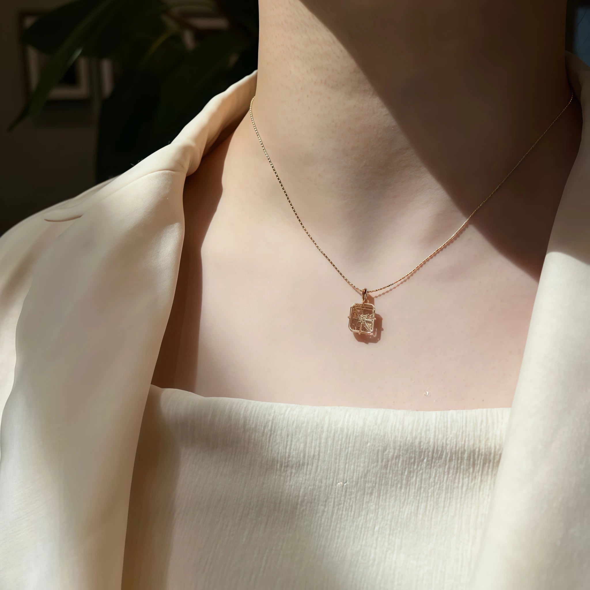 Collier Sakura en jade Hetian