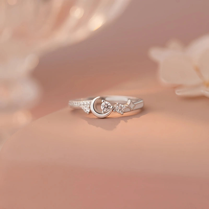 Bague Étoile Lune – Portez Votre Fortune Sous le Ciel