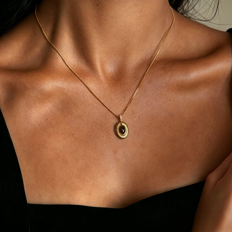 Collier en pierre naturelle Œil de tigre, chaîne pour femme vintage style Maillard