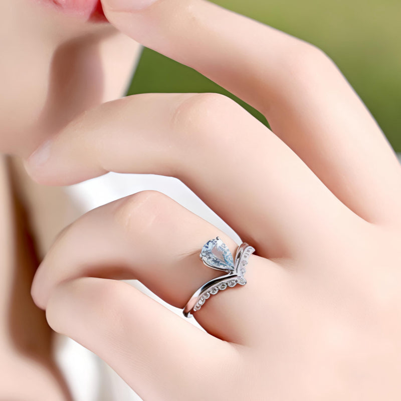 Bague Goutte d'Eau en Aigue-marine – Éloquence et Popularité Accrues