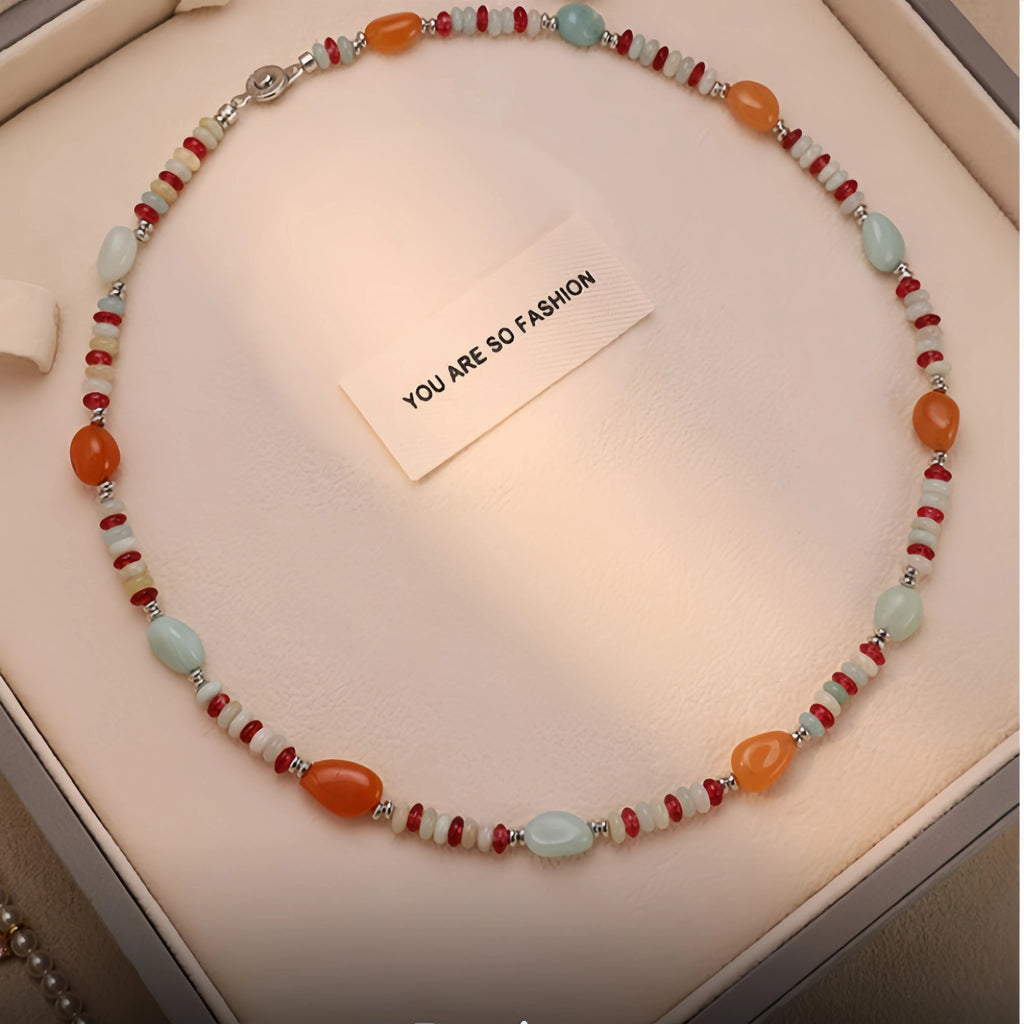 Collier en cristal de quartz clair Pendentif facetté irrégulier