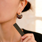 Boucles d'oreilles Fortis Natural Œil de Tigre — Lune en croissant rétro française