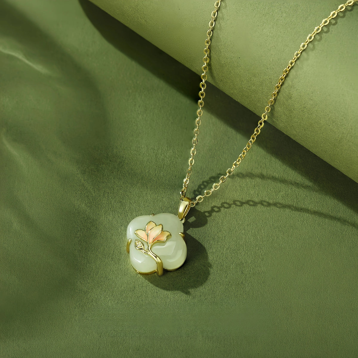 Collier à ajustement facile en quartz clair - Pureté intérieure et expression claire