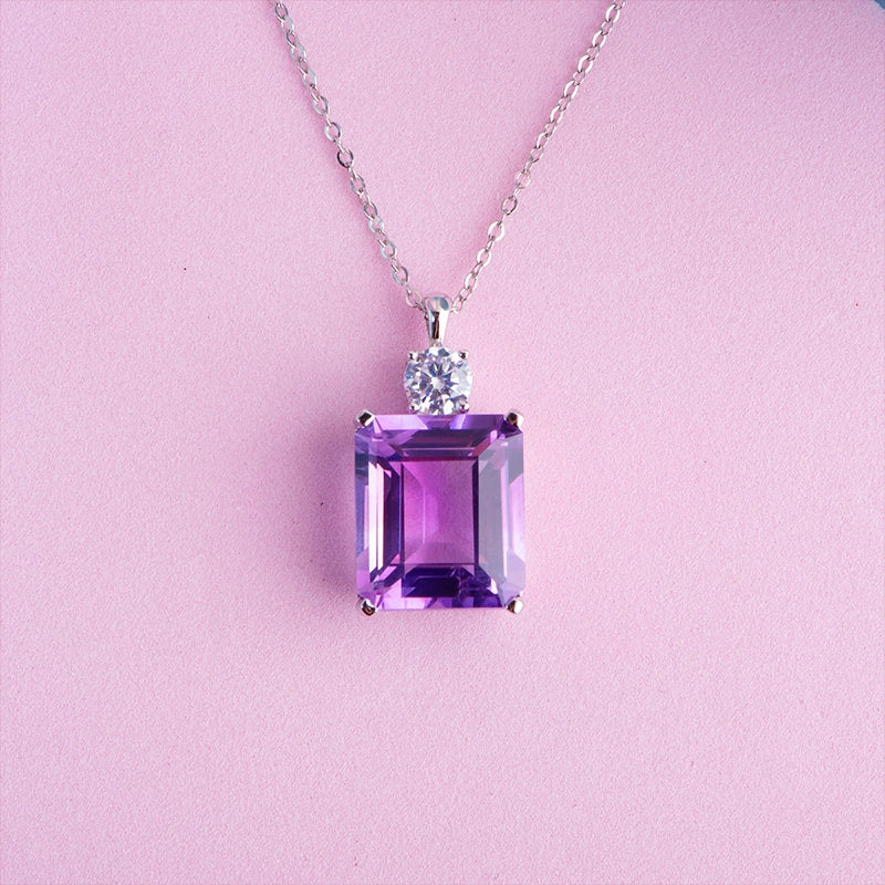 Collier en cristal naturel Échos du passé