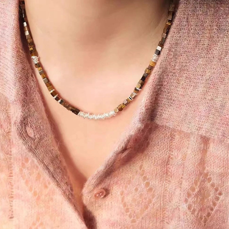 Collier en pierre œil de tigre naturelle, chaîne Maillard carrée en argent vieilli