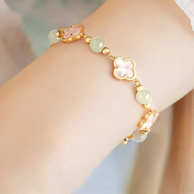 Four-Leaf Clover Bracelet，Four-Leaf Clover Clears All Bad Fortune