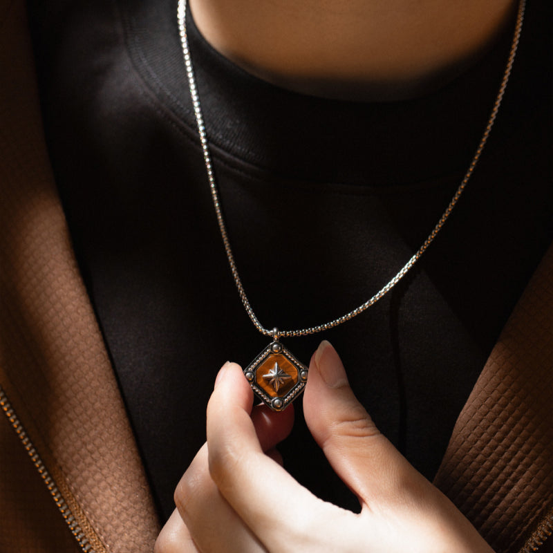 Natural Tiger Eye Stone Necklace — Men's Light Luxury Minimalist Long Style