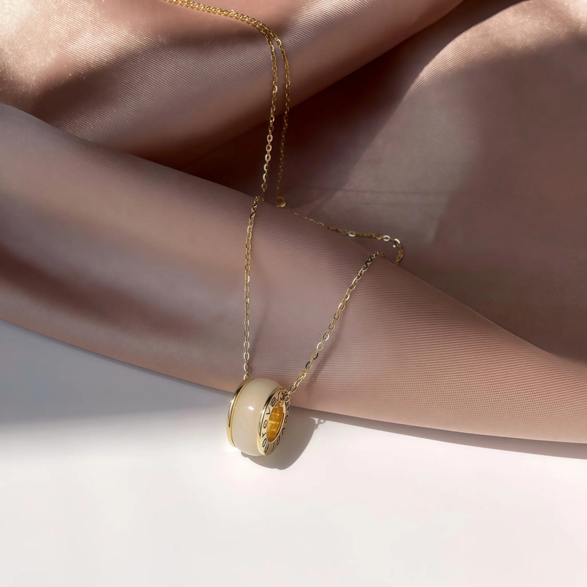 Elegant Hollow Hetian Jade Circle Necklace - Eternity & Perfection