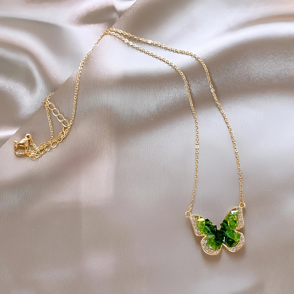 Collier Sakura en jade Hetian