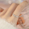 Bague Étoile Lune – Portez Votre Fortune Sous le Ciel