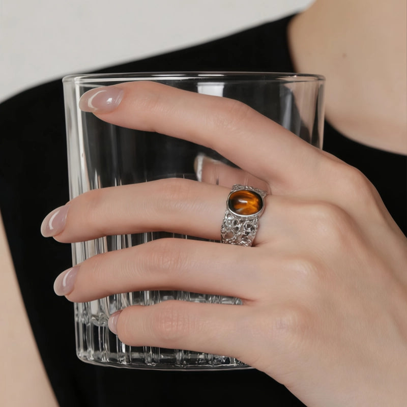 Bague Œil de Tigre Naturel S925 Creuse en Dentelle Niche Simple Haut de Gamme Tempérament Polyvalent Bague Femme