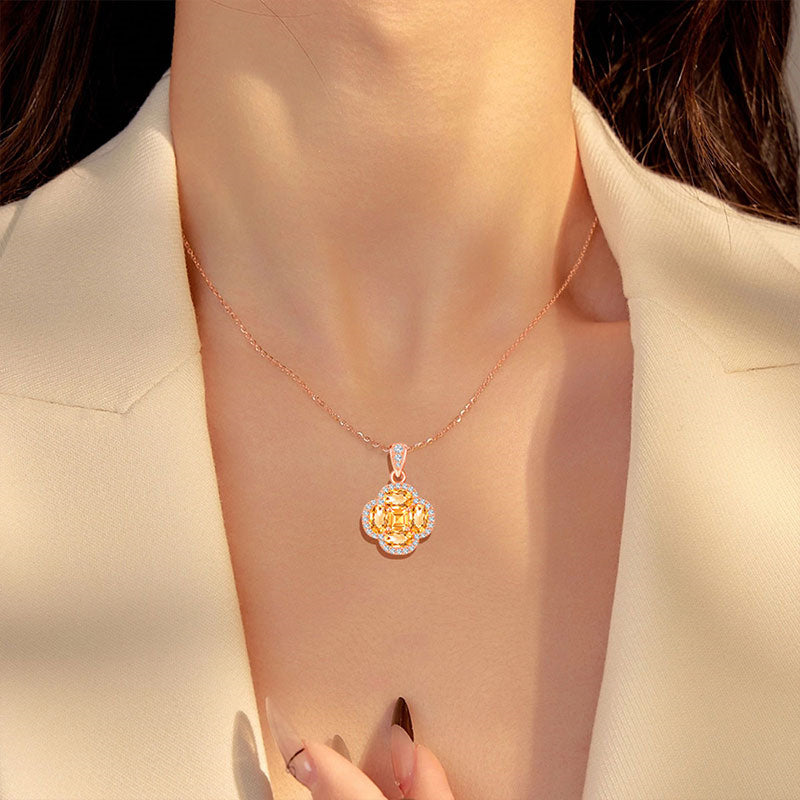 Collier en cristal naturel trèfle de la réussite — Cadeau pour elle • Cadeau de fêtes