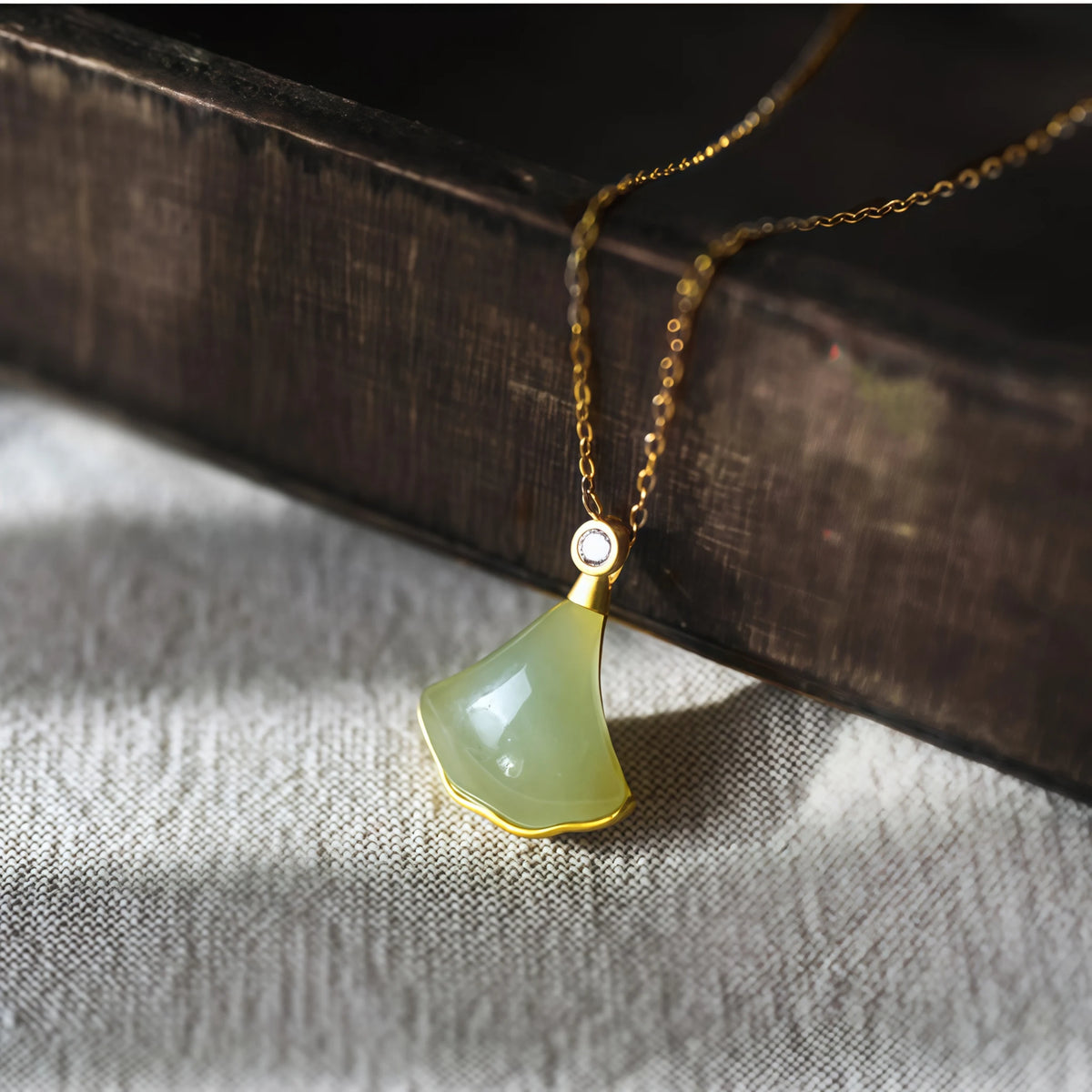 Collier à ajustement facile en quartz clair - Pureté intérieure et expression claire