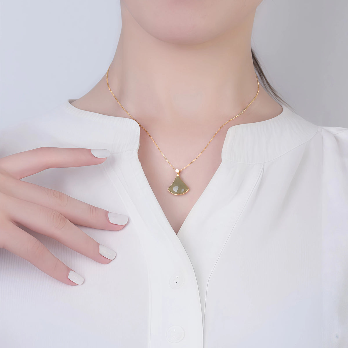 Collier à ajustement facile en quartz clair - Pureté intérieure et expression claire