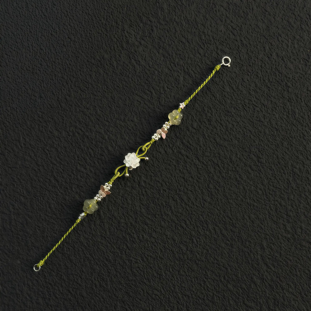 Bracelet tressé floral fait main