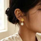 Boucles d'oreilles en jade Hetian Lotus « Good Things Ahead » – Soyez le gardien fleuri de Maman