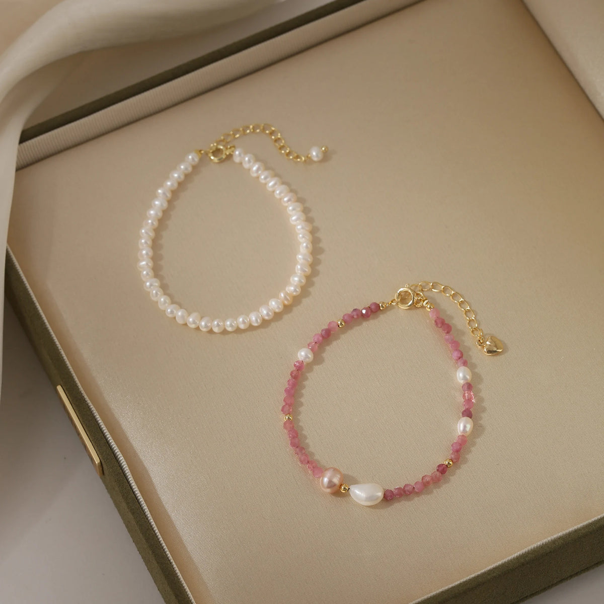 Soft Pink Tourmaline and Natural Pearl Bracelet - Peaceful and Optimistic Energy