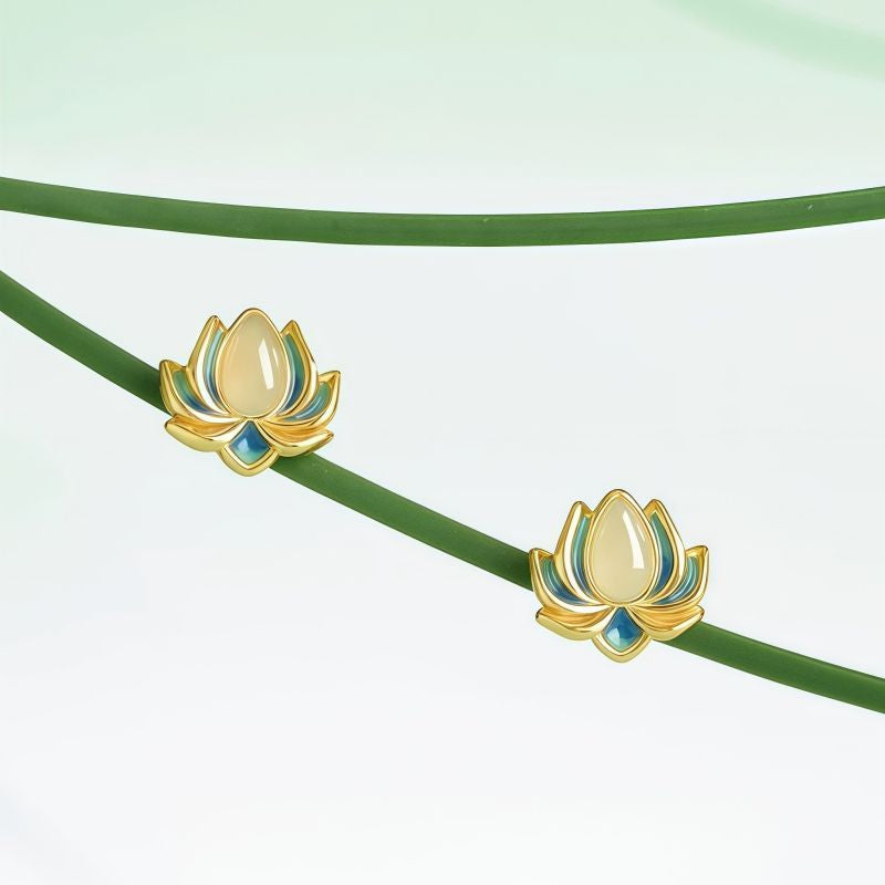Boucles d'oreilles clous Lotus d'été – Le gardien estival de Maman