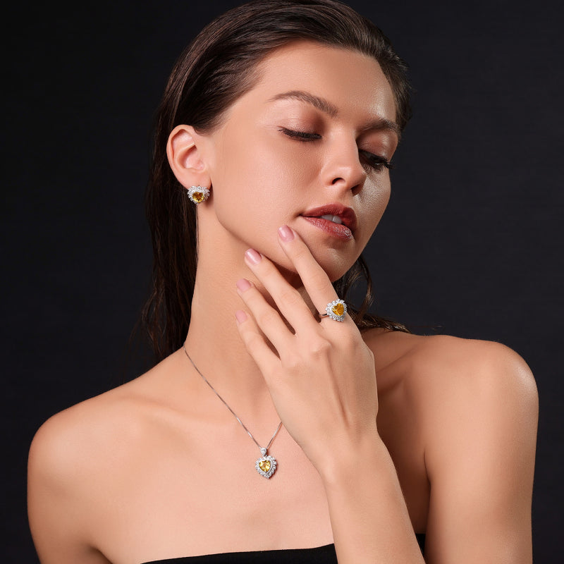 Collier Cœur Étincelant en Cristal Naturel